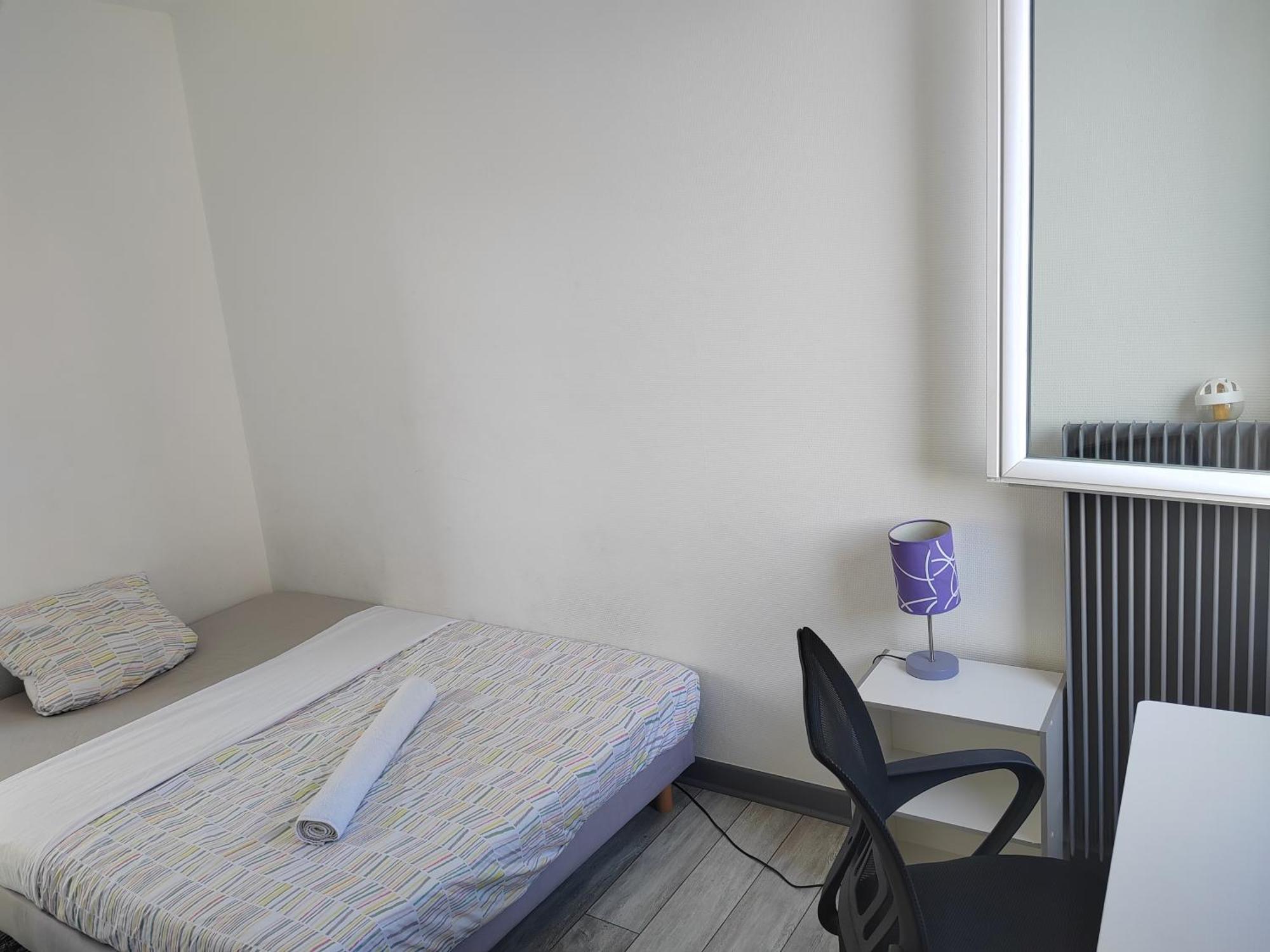 Une Chambre Dans Appartement Partage, Grenoble A 8 Min Du Centre-Ville Bagian luar foto