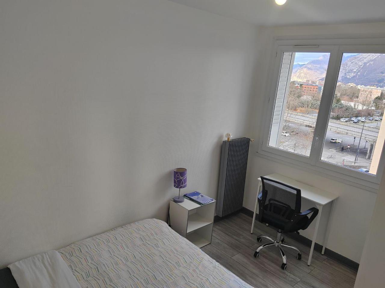 Une Chambre Dans Appartement Partage, Grenoble A 8 Min Du Centre-Ville Bagian luar foto